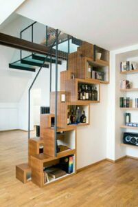 compartimentos bajo la escalera