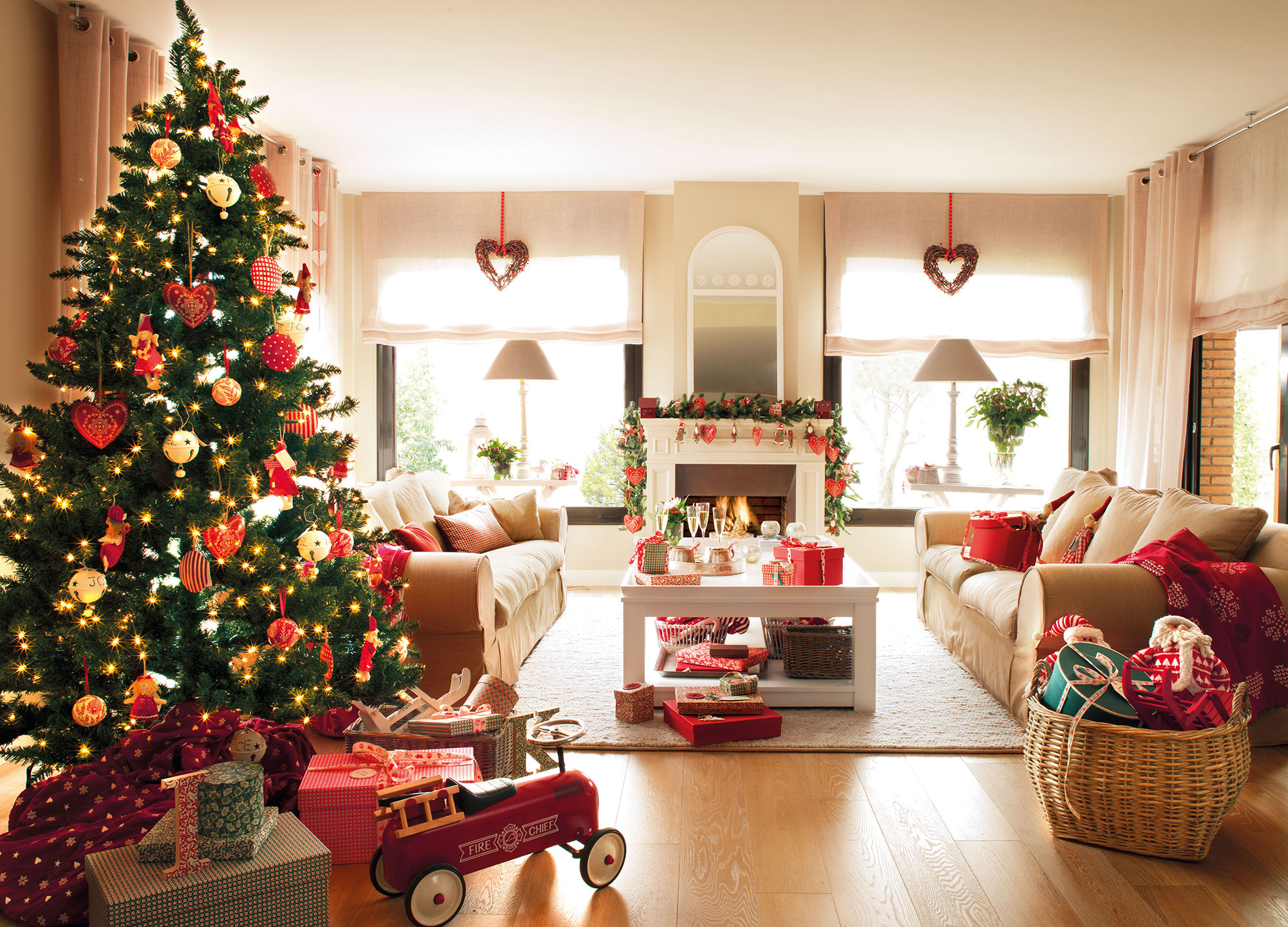 Cómo Tener una Decoración Especial para esta Navidad - Mobydec Muebles
